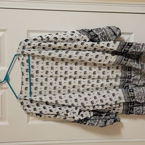 Black and white kimono cover-up